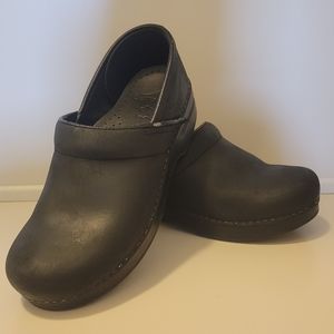 Dansko Professional Black Oiled Leather Clogs